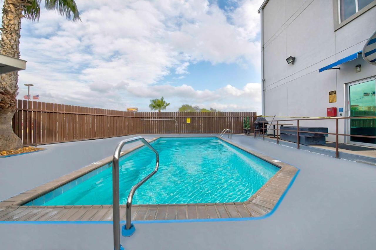 Motel 6-Eagle Pass, Tx - Lakeside المظهر الخارجي الصورة