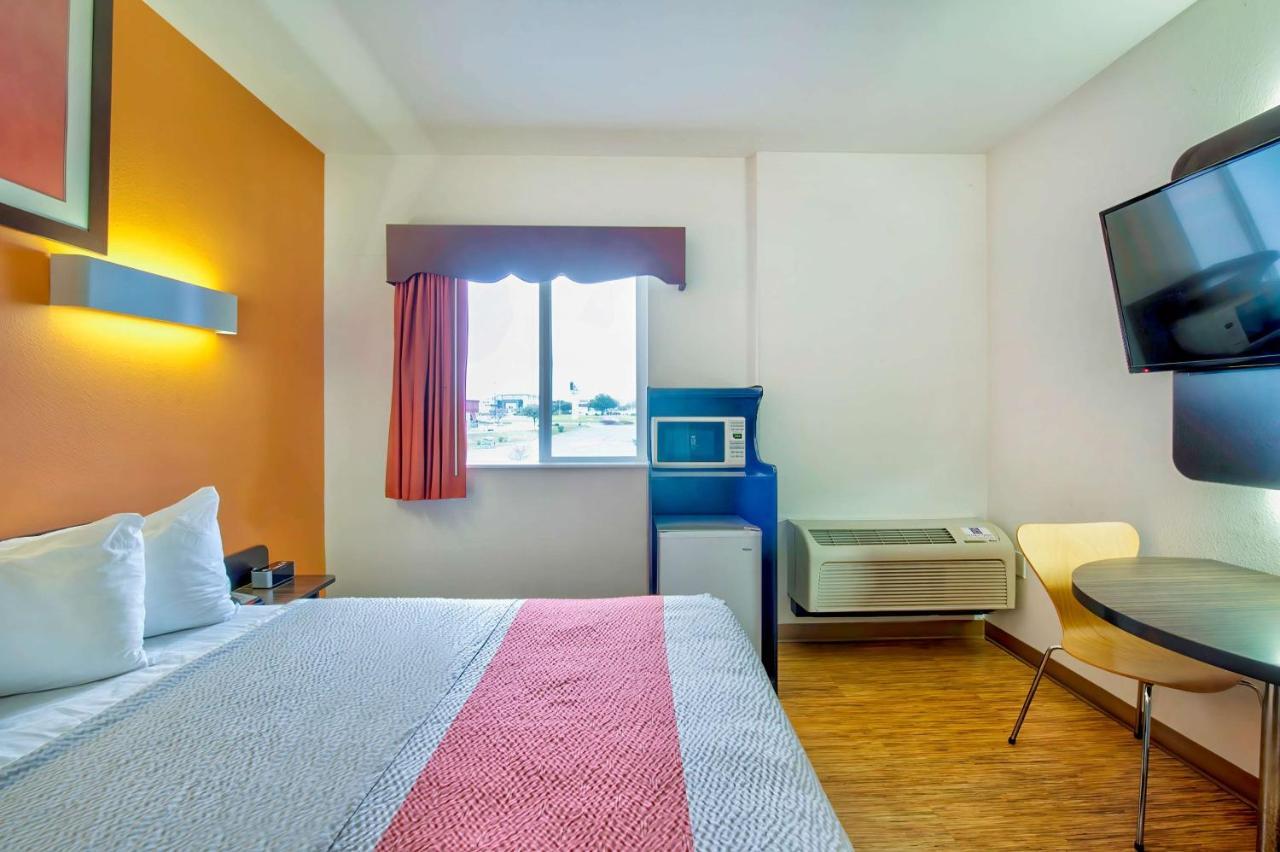 Motel 6-Eagle Pass, Tx - Lakeside المظهر الخارجي الصورة