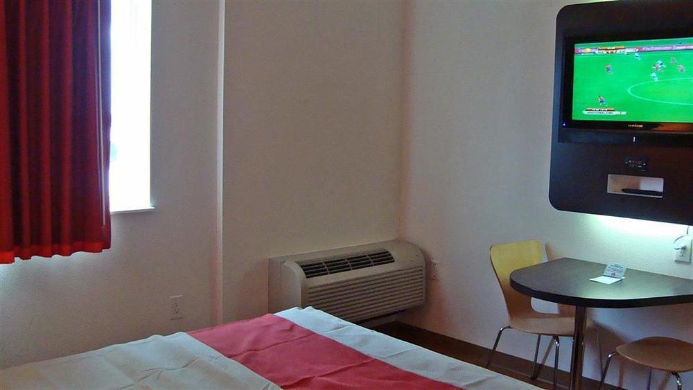 Motel 6-Eagle Pass, Tx - Lakeside الغرفة الصورة