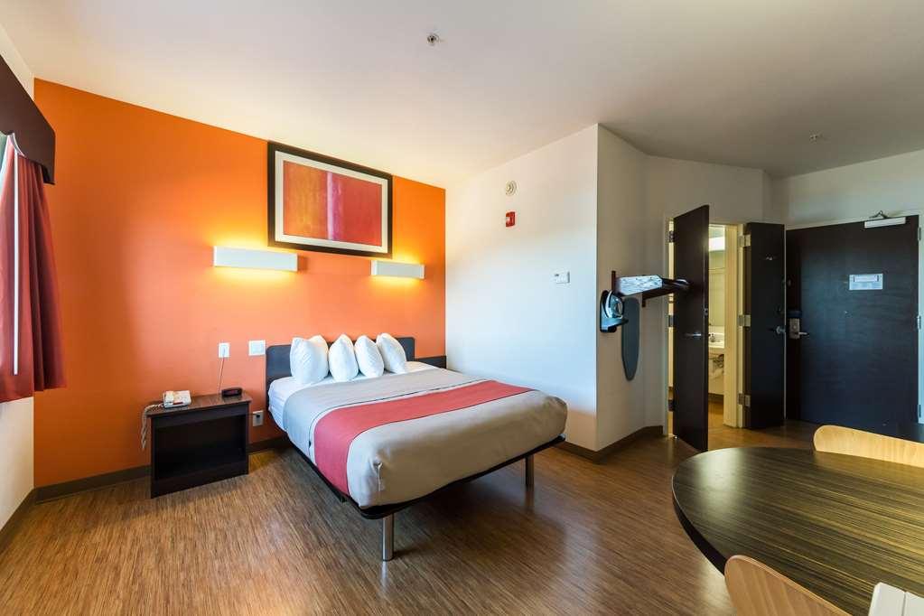 Motel 6-Eagle Pass, Tx - Lakeside الغرفة الصورة