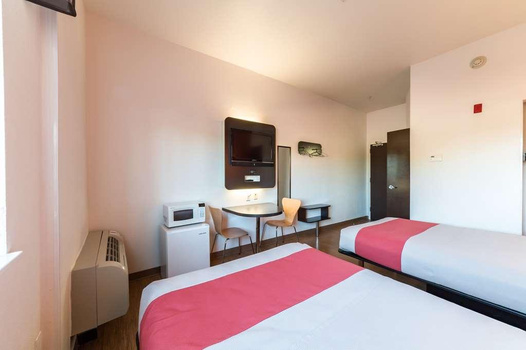 Motel 6-Eagle Pass, Tx - Lakeside الغرفة الصورة
